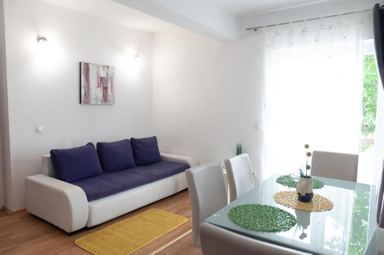 Villa Fjaba - By The Sea - With The Big Terraces & Great Sea View Trogir Exterior foto